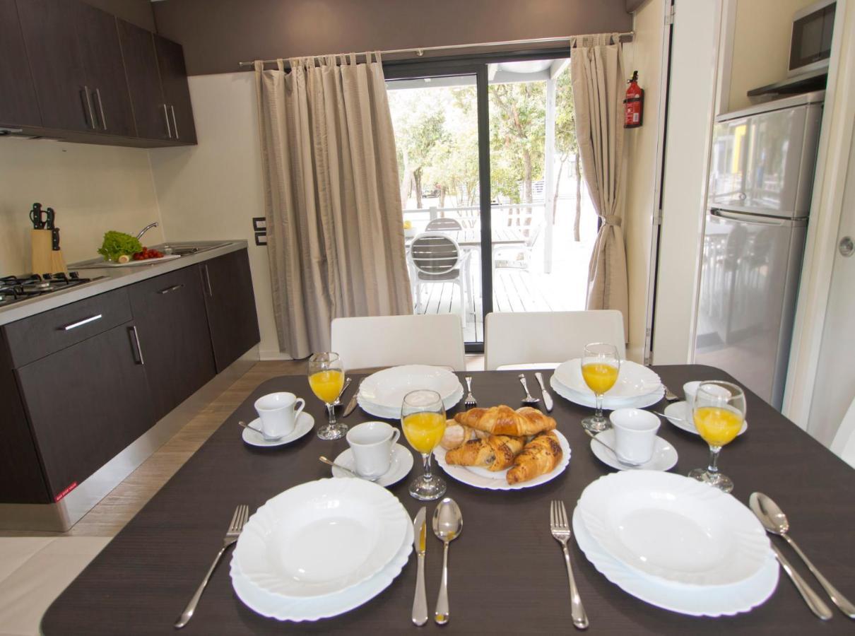 Mobile Homes Solaris Vacanceselect Šibenik Екстериор снимка