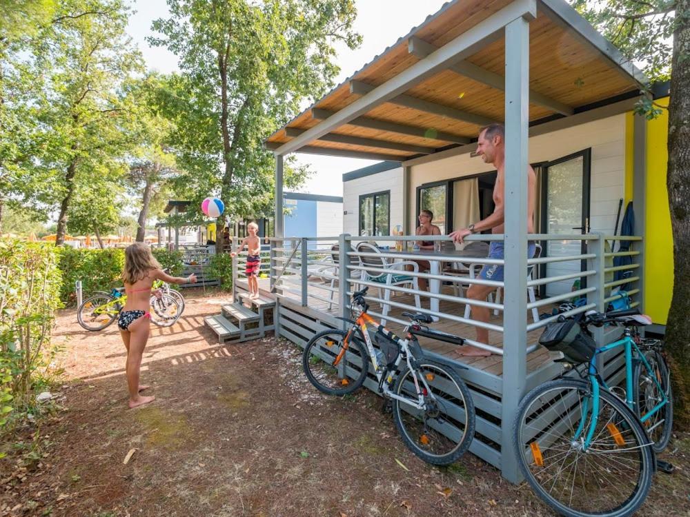 Mobile Homes Solaris Vacanceselect Šibenik Екстериор снимка