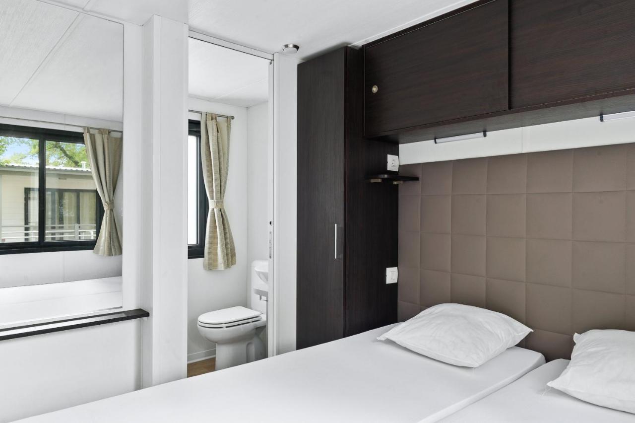 Mobile Homes Solaris Vacanceselect Šibenik Екстериор снимка